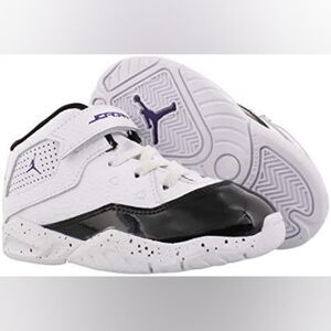 Jordan Kids Unisex Black/White Sneakers Size 4C US